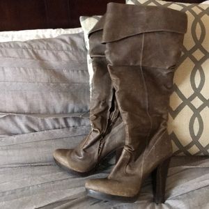 Jessica Simpson brown leather boots